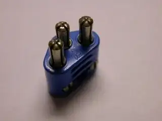 LEGO 3-pole connector