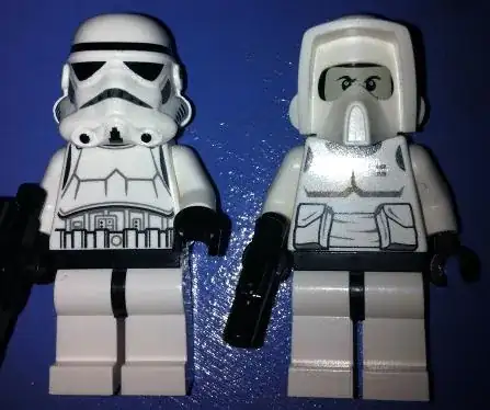 Without spinning the head around, the Scout Trooper doesn't look good.