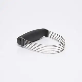 pastry blender with wires