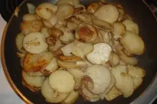 fried potatoes