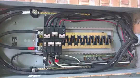 Main service-40amp breaker going to AC unit 120' end of the house.
