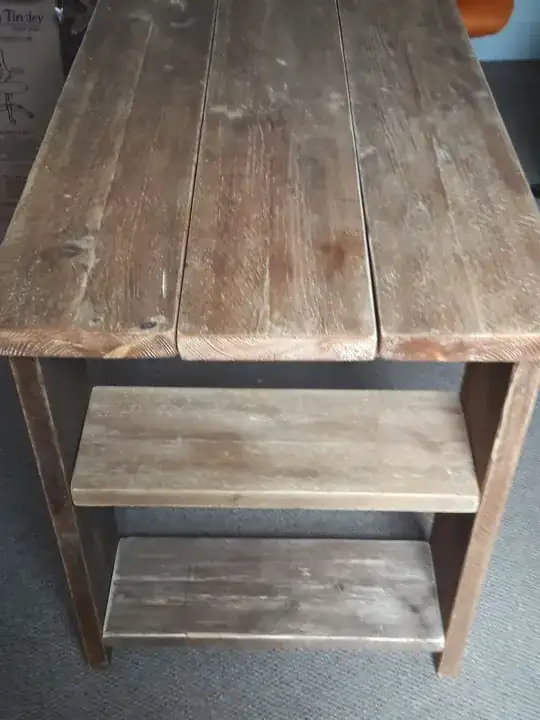 desk2