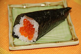 Temaki roll (temakizushi) containing fish roe