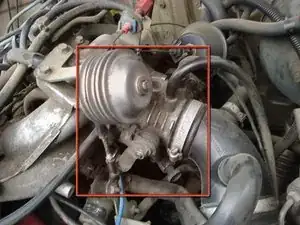 Removing a 1985-1988 Volvo 740 Throttle Body