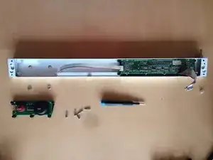 vujyxcerPx4w2SnT