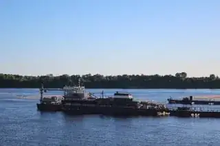 utility vessel