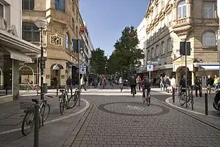This is the example for close distance shot