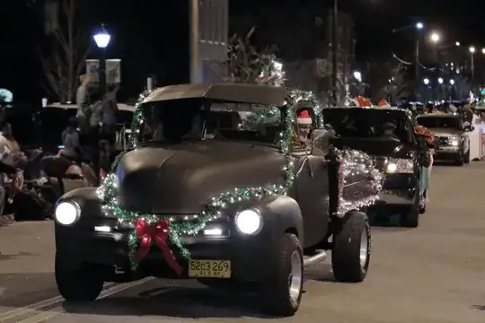 Parade 6