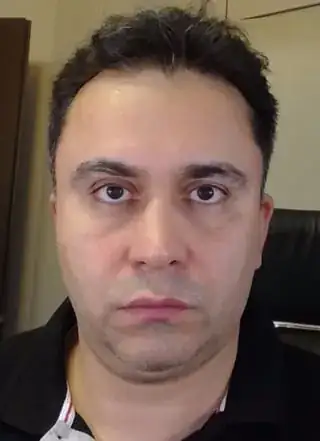 headshot 3