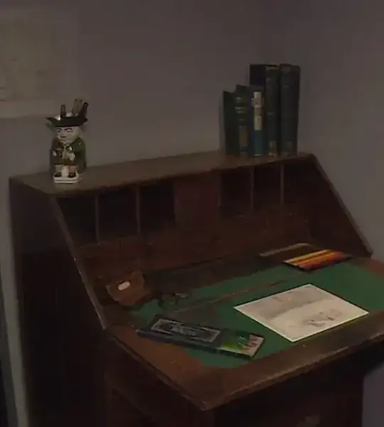 Tolkien's Toby jug at the 2018 exhibition "Tolkien: Maker of Middle Earth"