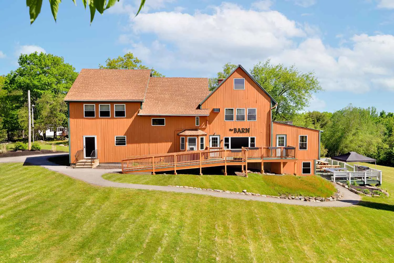 Sponsored Spring Hill barn