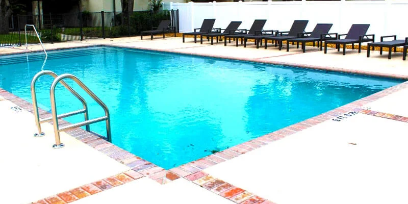 Recovery Village Umatilla Poolside