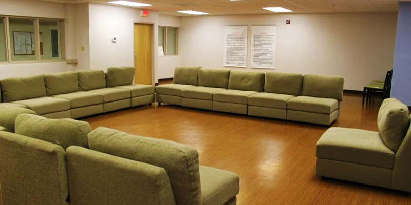 Recovery Village Umatilla Lounge