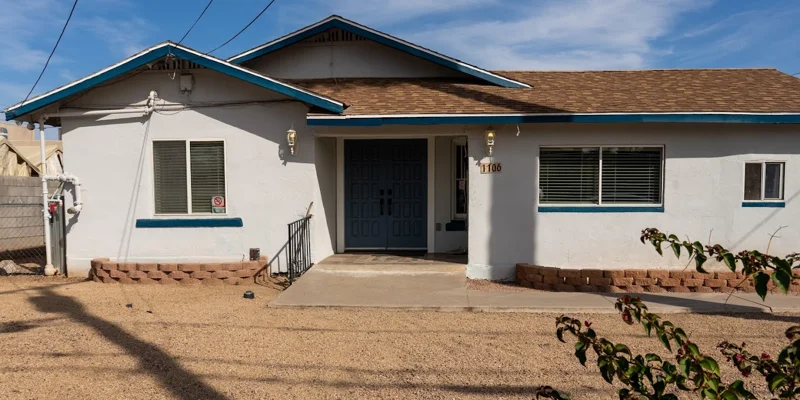 Axiom Care Whitton Phoenix Az Outdoor Front