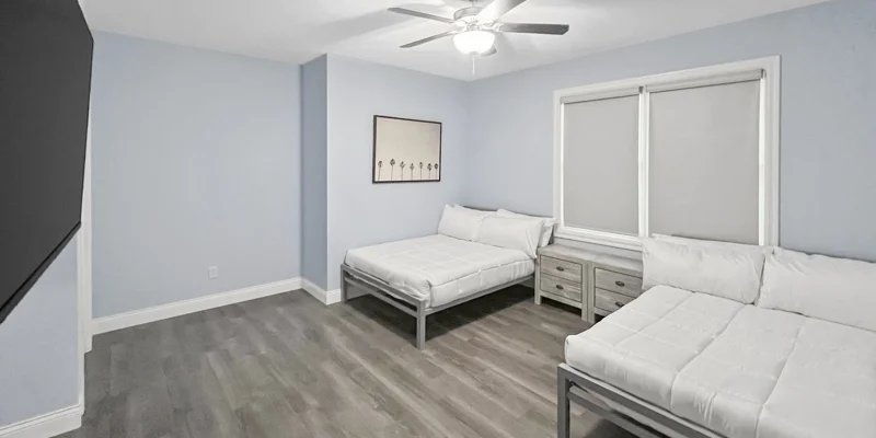 Boca Recovery Center Bloomington bedroom