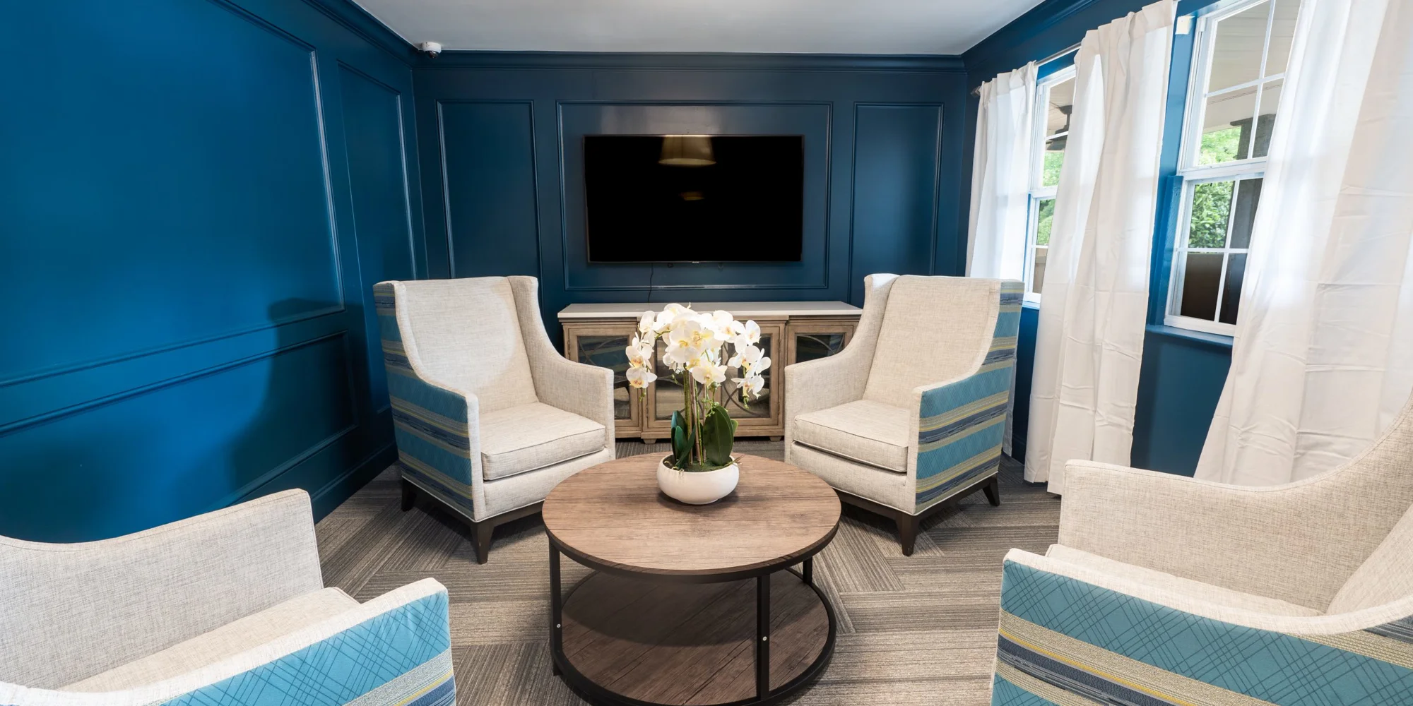 Recovery Village Atlanta Living Seating Area