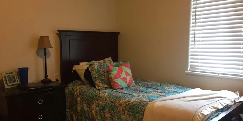 Oregon Trail Recovery Llc Portland Bedroom