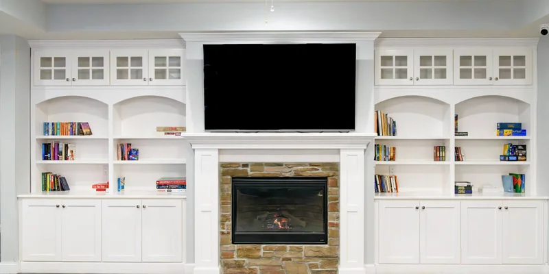 Boca Recovery Center Bloomington fireplace