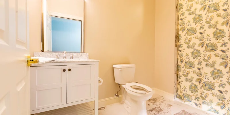 Recovery Centers Of America Bracebridge Hall Ip Earleville Bathroom