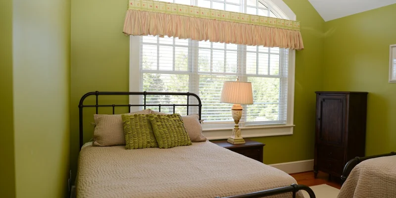 Silver Ridge Mills River Bedroom