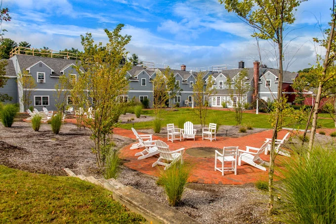 Recovery Centers Of America Clinical Stabilization Services Westminster Outdoor Patio