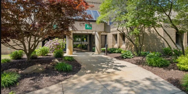 Pine Rest Christian Mental Hlth Servs Grand Rapids Exterior Front6