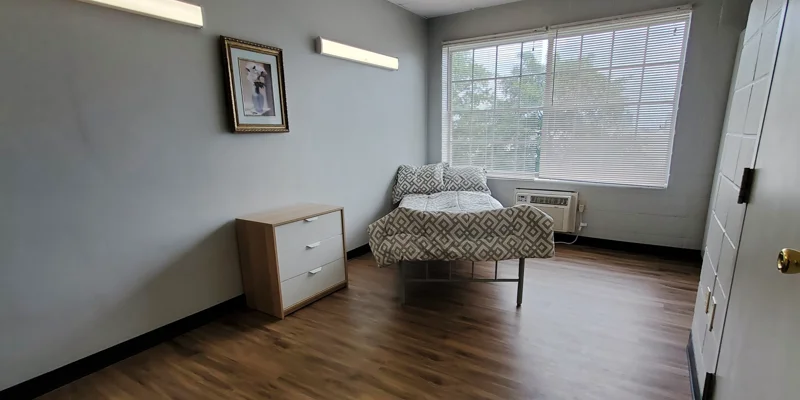 Recovery Centers Of Arkansas Williamsburg Little Rock Bedroom
