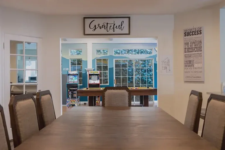 Dining area with a game room.