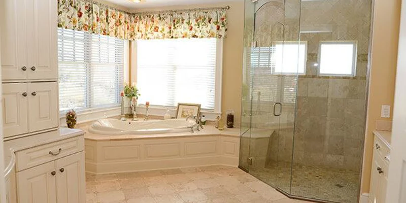 Silver Ridge Mills River Bathroom