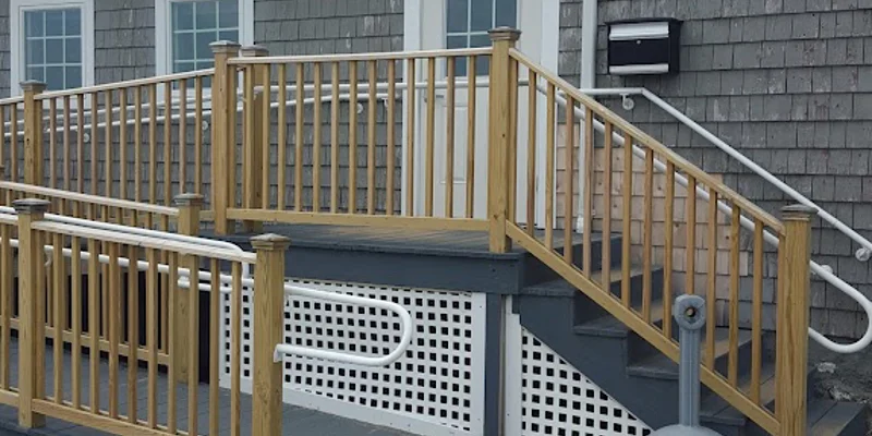 Stairwell/Ramp to  back entrance to building.