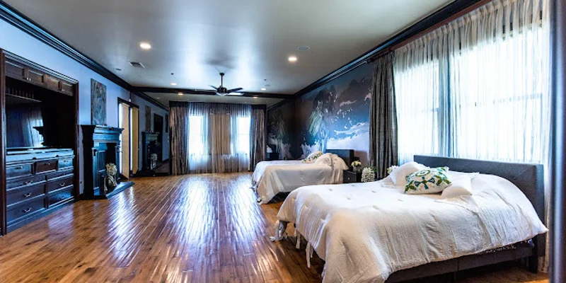 Crosspointe Recovery Sherman Oaks Bedroom