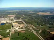 An aerial view of Highway&nbsp;416 approaching Ottawa