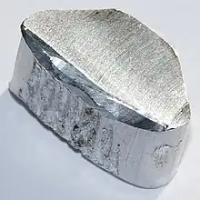 Aluminium chunk,2.6&nbsp;grams, 1 x 2 cm