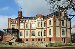Herrenhaus Gamehl&nbsp;[de] in Benz