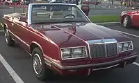 Chrysler LeBaron convertible de 1985