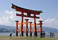 El Torii durante la marea baja.