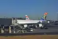 Airbus A340 de South African Airways en el Aeropuerto Internacional de Johannesburgo-Oliver Reginald Tambo