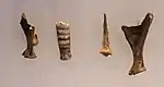 Cultura auriñaciense huesos incisos de animales, Cueva de Hayonim, 28&nbsp;000 a.&nbsp;C