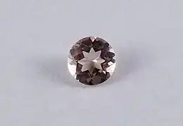 Axinite facetada, Brasil