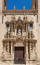 Detalle de la fachada principal