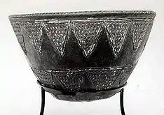 Cerámica negra incisa egipcia del periodo predinástico