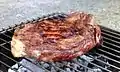 Costilla de buey a la parrilla.