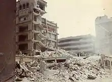 Acercamiento a las ruinas del edificio Conalep SPP en septiembre de 1985.