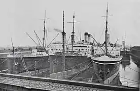Los transatlánticos RMS Empress of France, RMS Empress of India y&nbsp;RMS Empress of Britain en 1926.