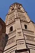 Ábside y Torre de la Colegiata de Santa María la Mayor, S.XIV, excepto el chapitel, añadido en la década de 1770, (Calatayud)