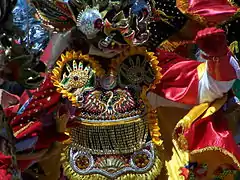 Detalle del traje de la Diablada