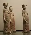 Damas de cerámica en espera, dinastía Wei del Norte, siglo&nbsp;VI