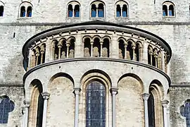 Colegiata Santa Gertrudis de Nivelles (992-1046)