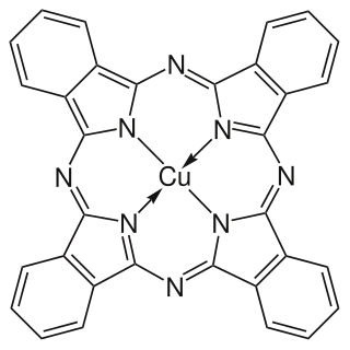 Ftalocianina cúprica, un pigmento sintético.