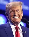 Donald Trump(2017-2021)N. 14 de junio de 194677&nbsp;años